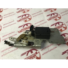 Механизм замка двери задней правой распашной Citroen Berlingo 2003-2008 8726F4